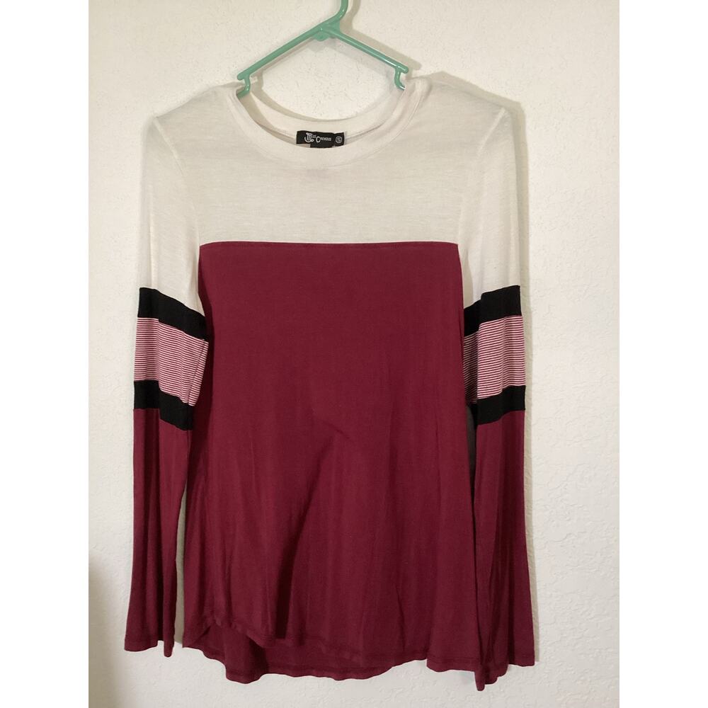Miss Chievous Women's Size Small Long Sleeve Red and White Soft Comfy Blouse